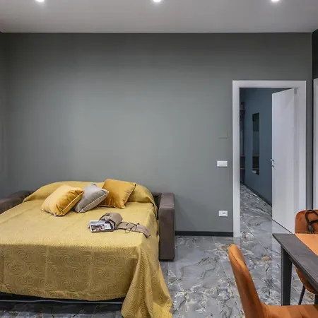 아파트 Gold Luxury Flat X4