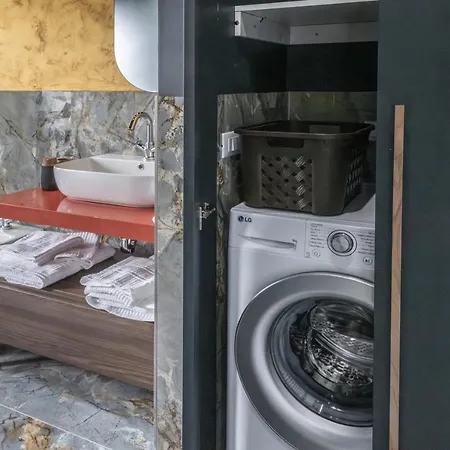 Gold Luxury Flat X4 דירה *